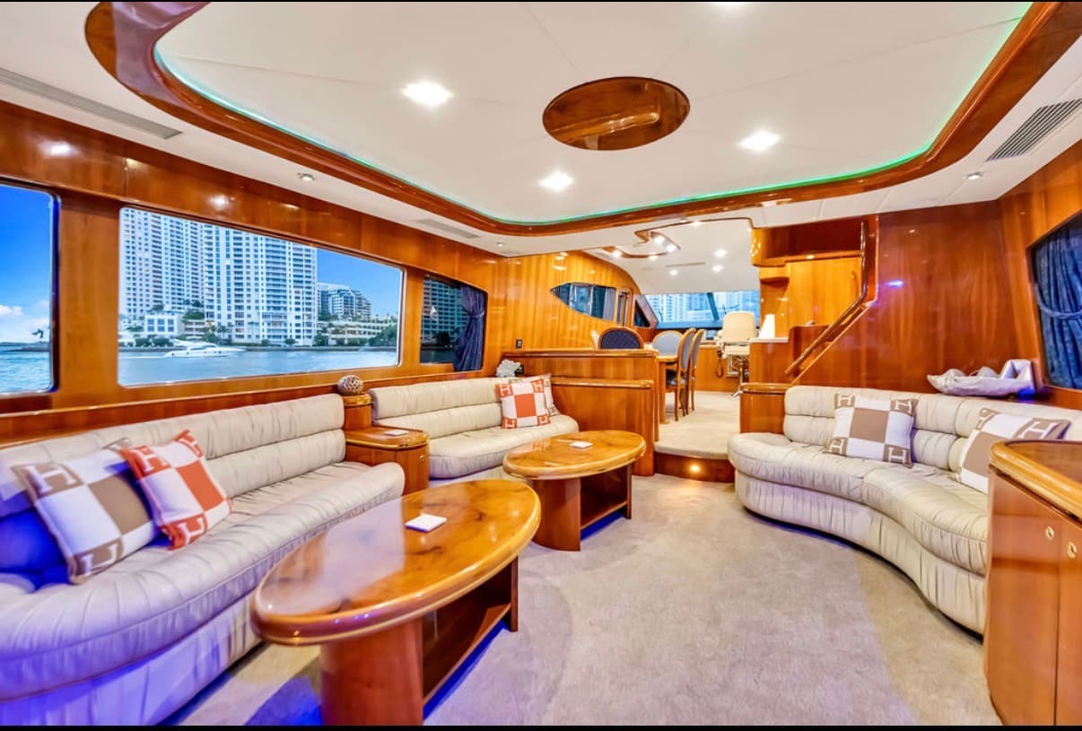 WaveRaiders305 yacht charter photo 11